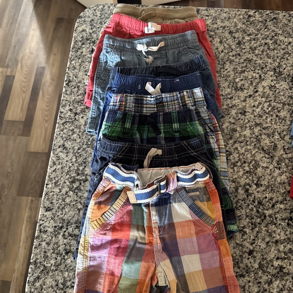 Lot of 9 Boys Shorts Size 24m/2T